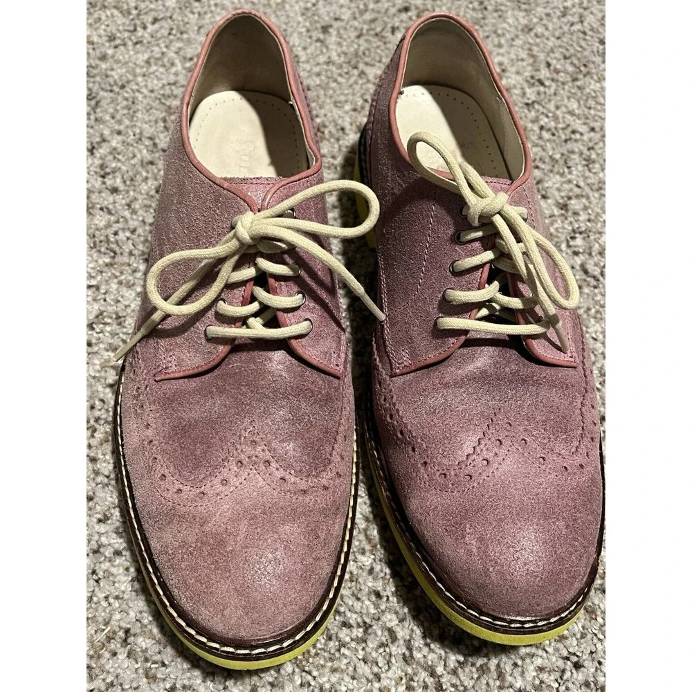 Cole Haan product pair